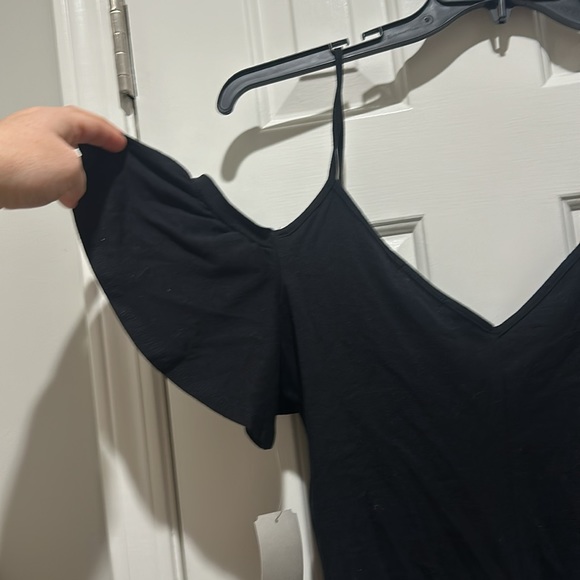 NEW w/tags Black cold shoulder XL body suit with ruffle sleeve - Picture 2 of 7